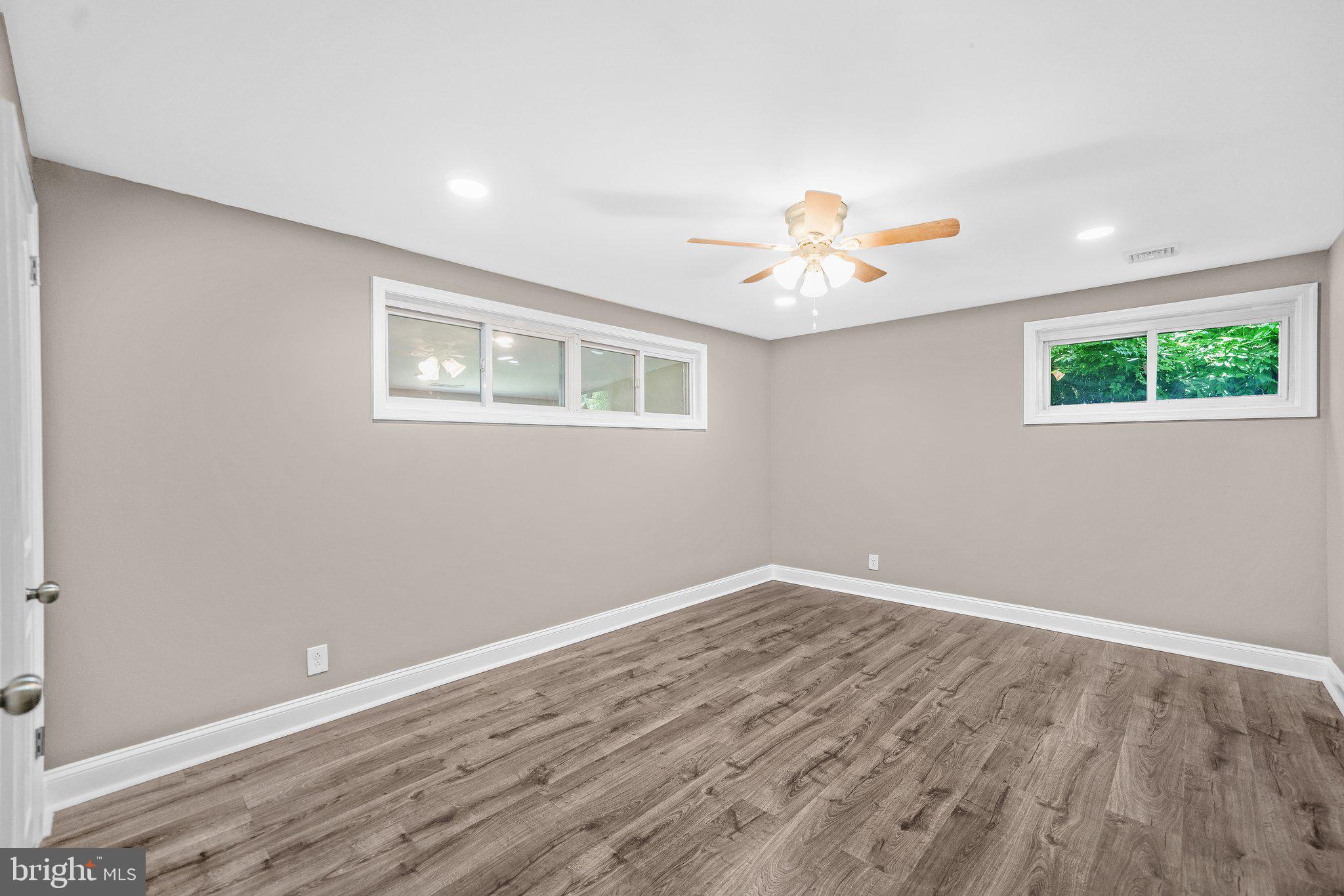 1448 Thomson Road Abington, PA 19001 - Photo 15 of 30 Gallery Image 15