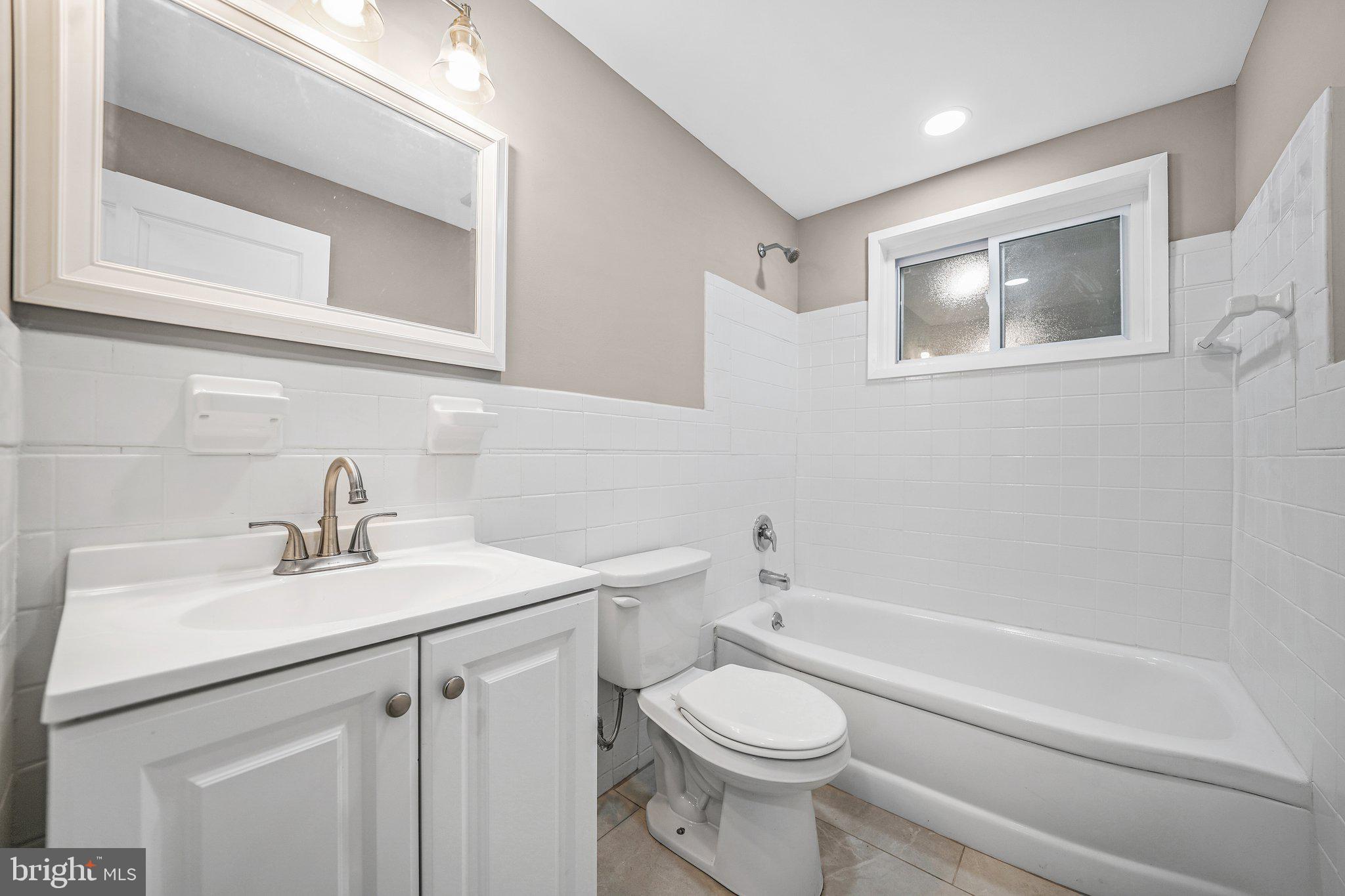1448 Thomson Road Abington, PA 19001 - Photo 18 of 30 Gallery Image 18