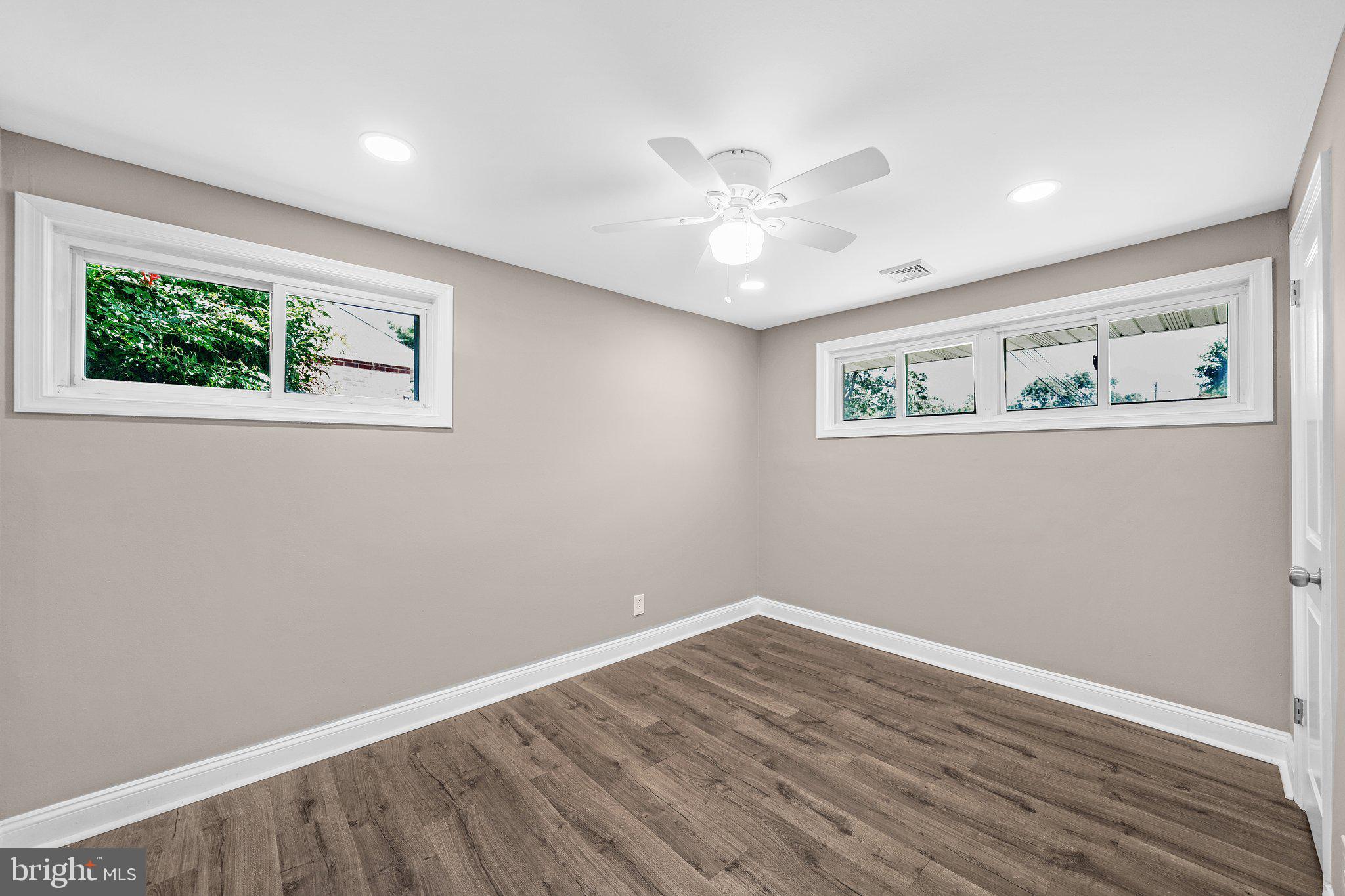 1448 Thomson Road Abington, PA 19001 - Photo 19 of 30 Gallery Image 19