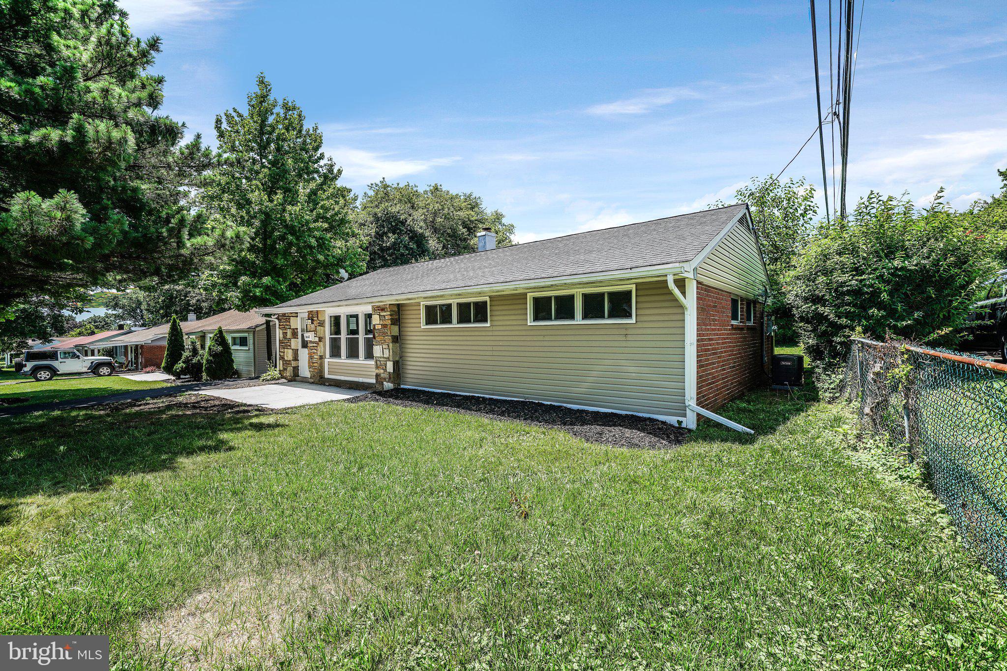 1448 Thomson Road Abington, PA 19001 - Photo 2 of 30 Gallery Image 2