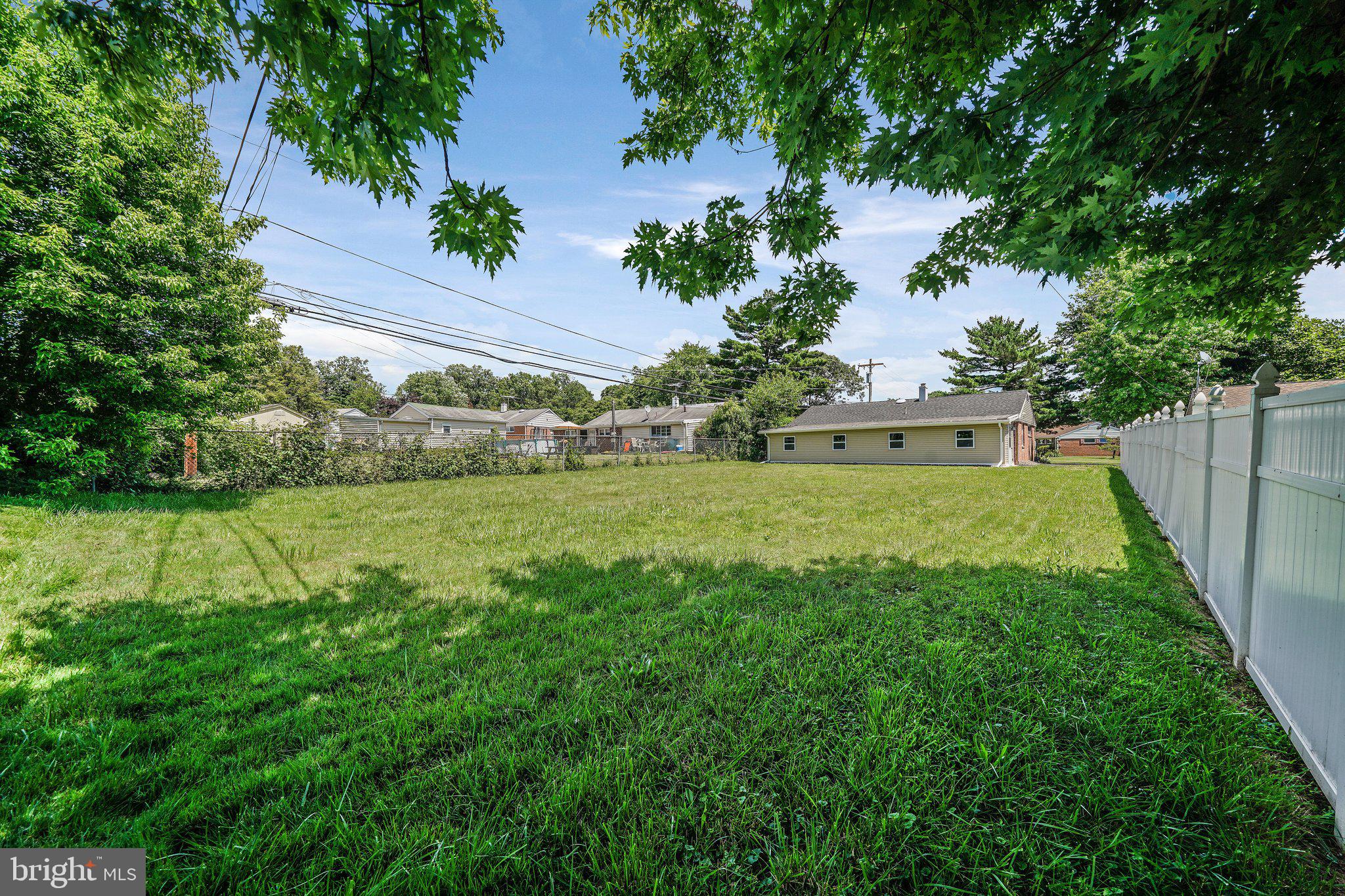 1448 Thomson Road Abington, PA 19001 - Photo 7 of 30 Gallery Image 7