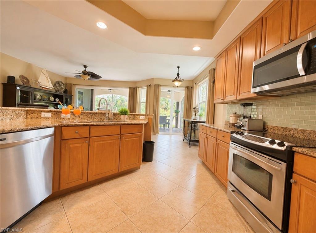 1277 Rialto Way, Unit 102 Naples, FL 34114 - Photo 13 of 34