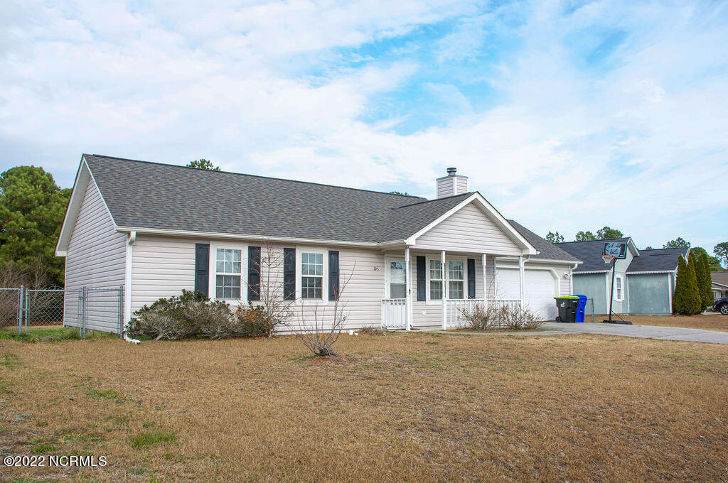 195 Parnell Road Hubert, NC 28539 - Photo 2 of 31 195 Parnell
