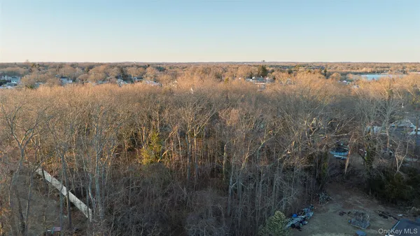 $149,996 | Cherokee Street, Ronkonkoma, NY 11779