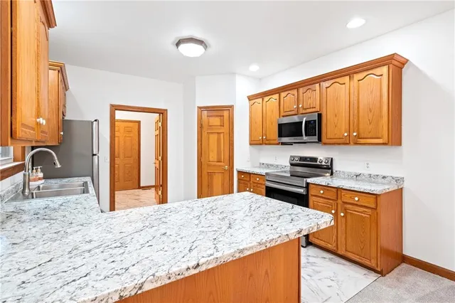 $375,000 | 1024 Grace Lane, Boonville, MO 65233