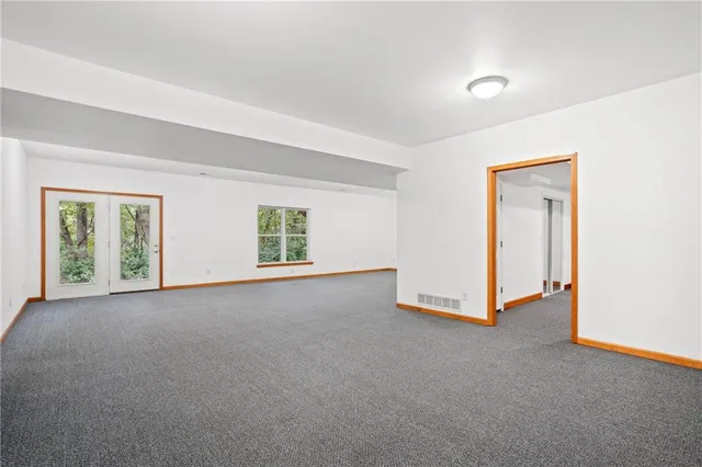 $375,000 | 1024 Grace Lane, Boonville, MO 65233