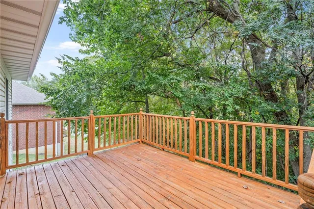 $375,000 | 1024 Grace Lane, Boonville, MO 65233