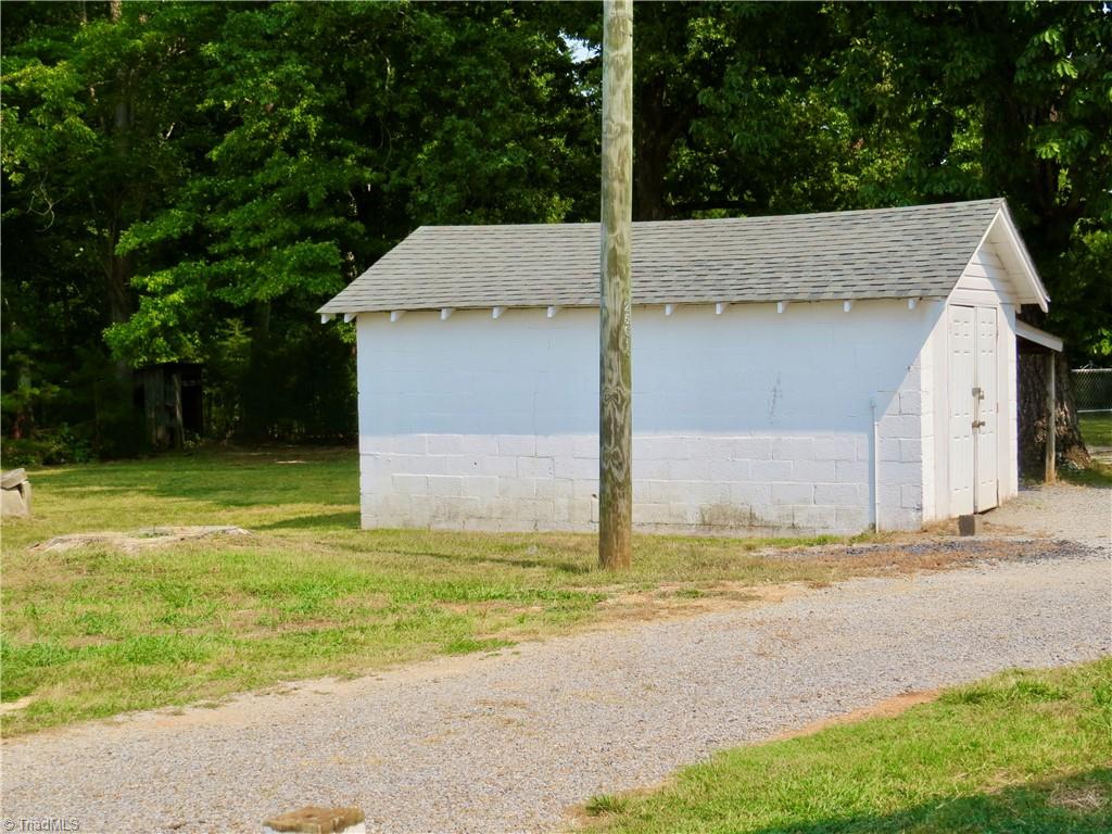 6995 Highway 700 Ruffin, NC 27326 - Photo 20 of 21