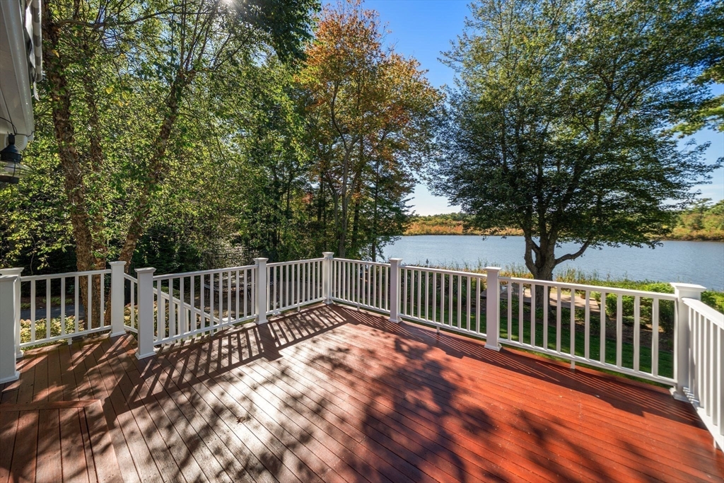 20 Island Creek Road Duxbury, MA 02332 - Photo 34 of 42 a view of a roof deck