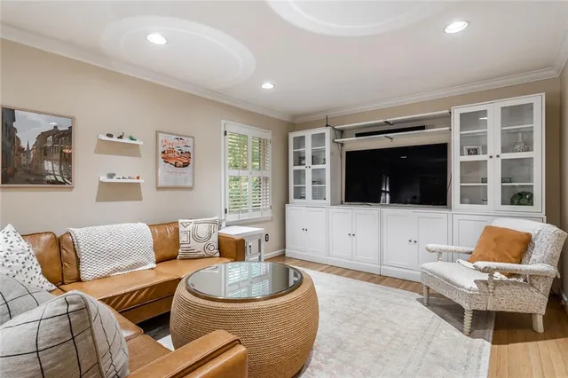 $600,000 | 1460 Valley View Road, Dunwoody, GA 30338