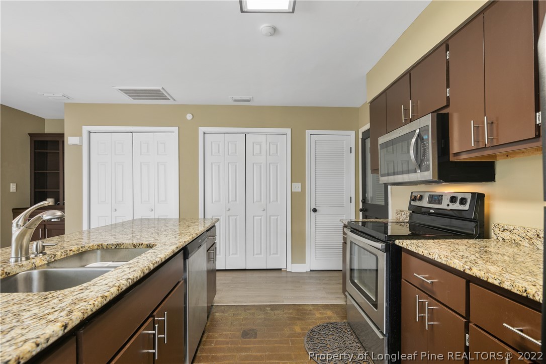 2375 Raeford Road Fayetteville, NC 28305 - Photo 29 of 50