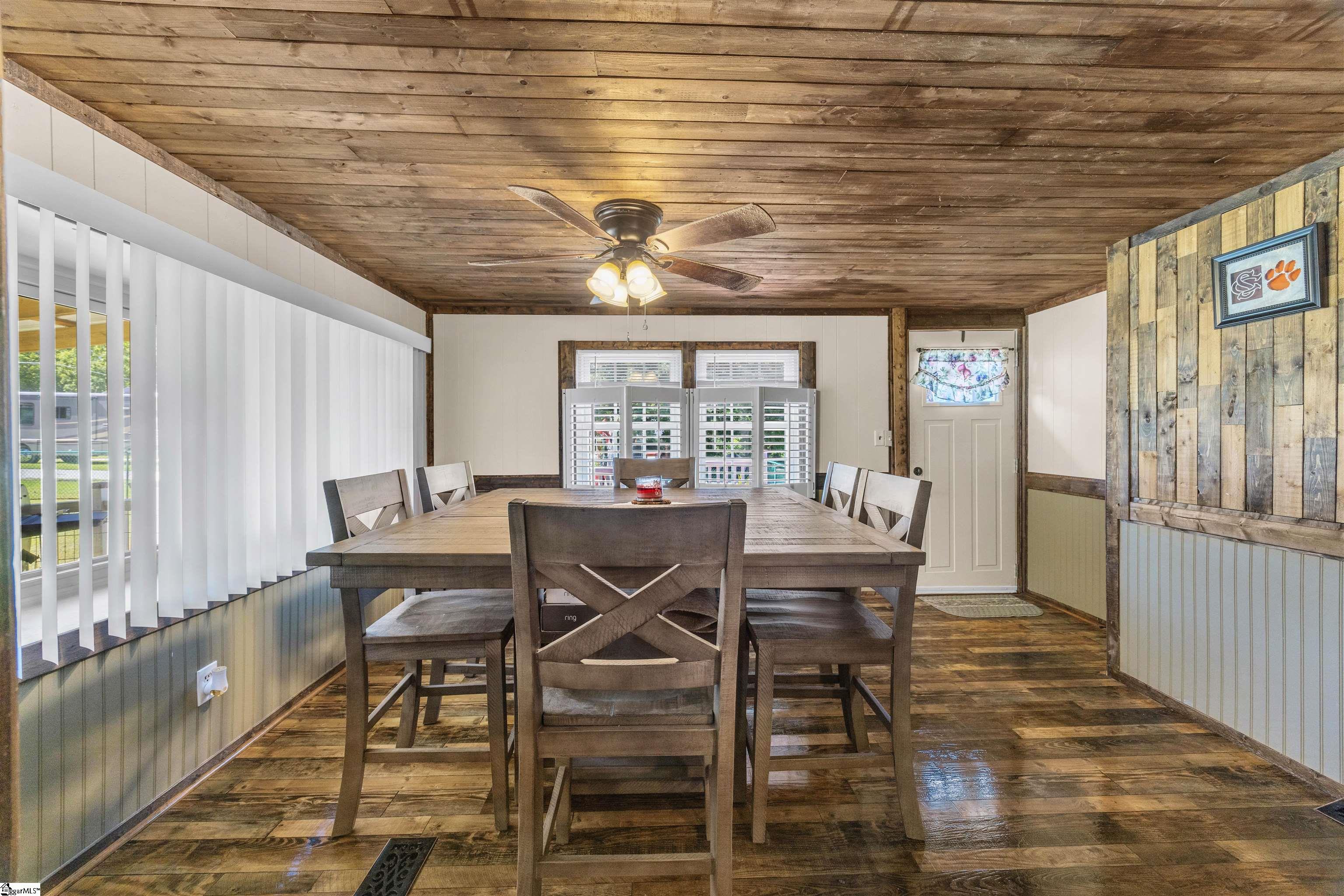 566 Joe Black Road Pelzer, SC 29669 - Photo 5 of 38