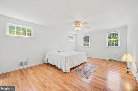 $799,900 | 736 Summit Avenue, Philadelphia, PA 19128