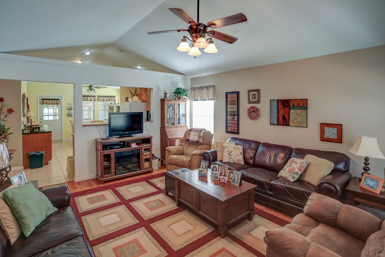 808 Columbia Road Dupo, IL 62239 - Photo 2 of 37 Gallery Image 2