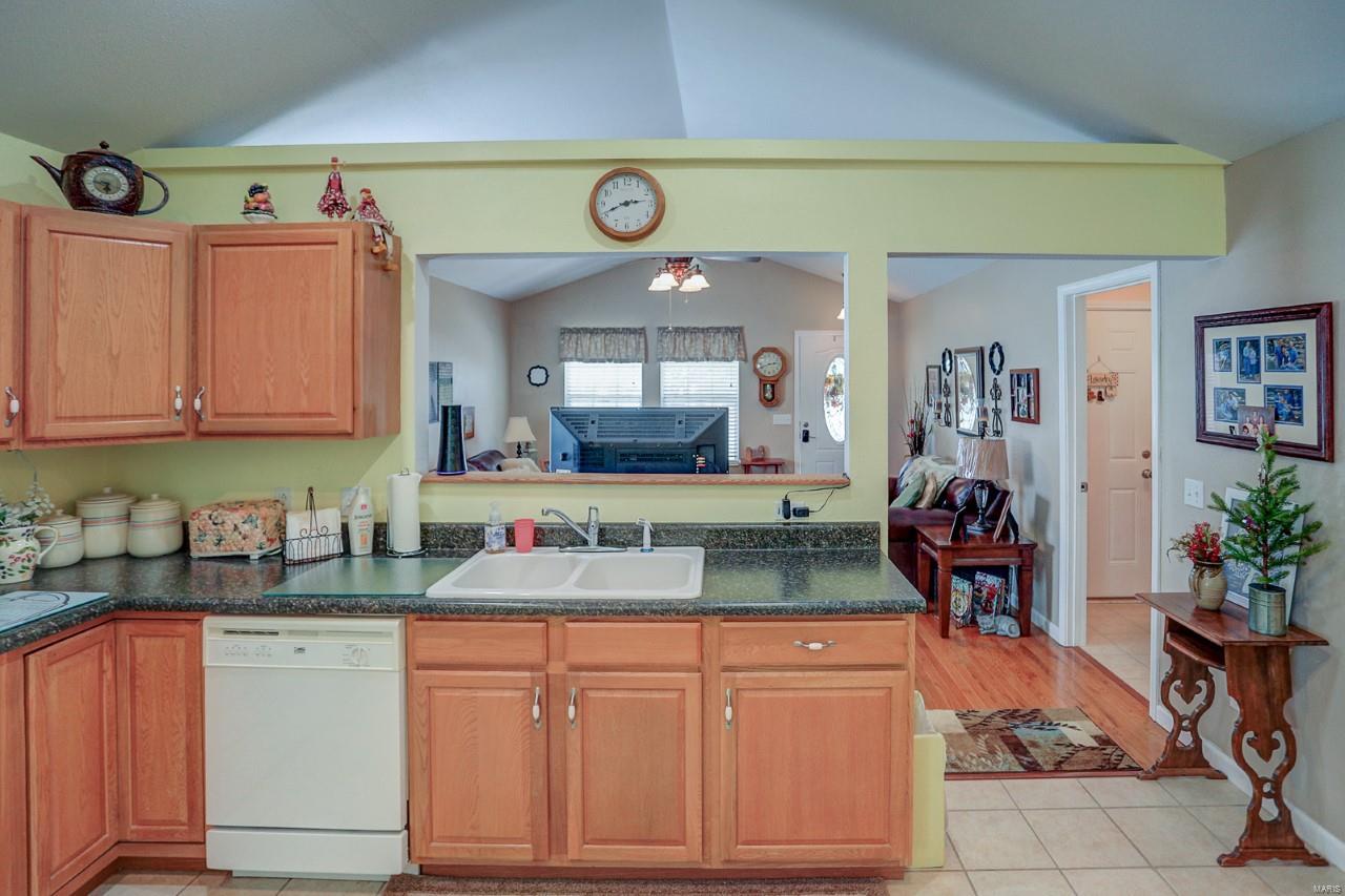 808 Columbia Road Dupo, IL 62239 - Photo 7 of 37 Gallery Image 7