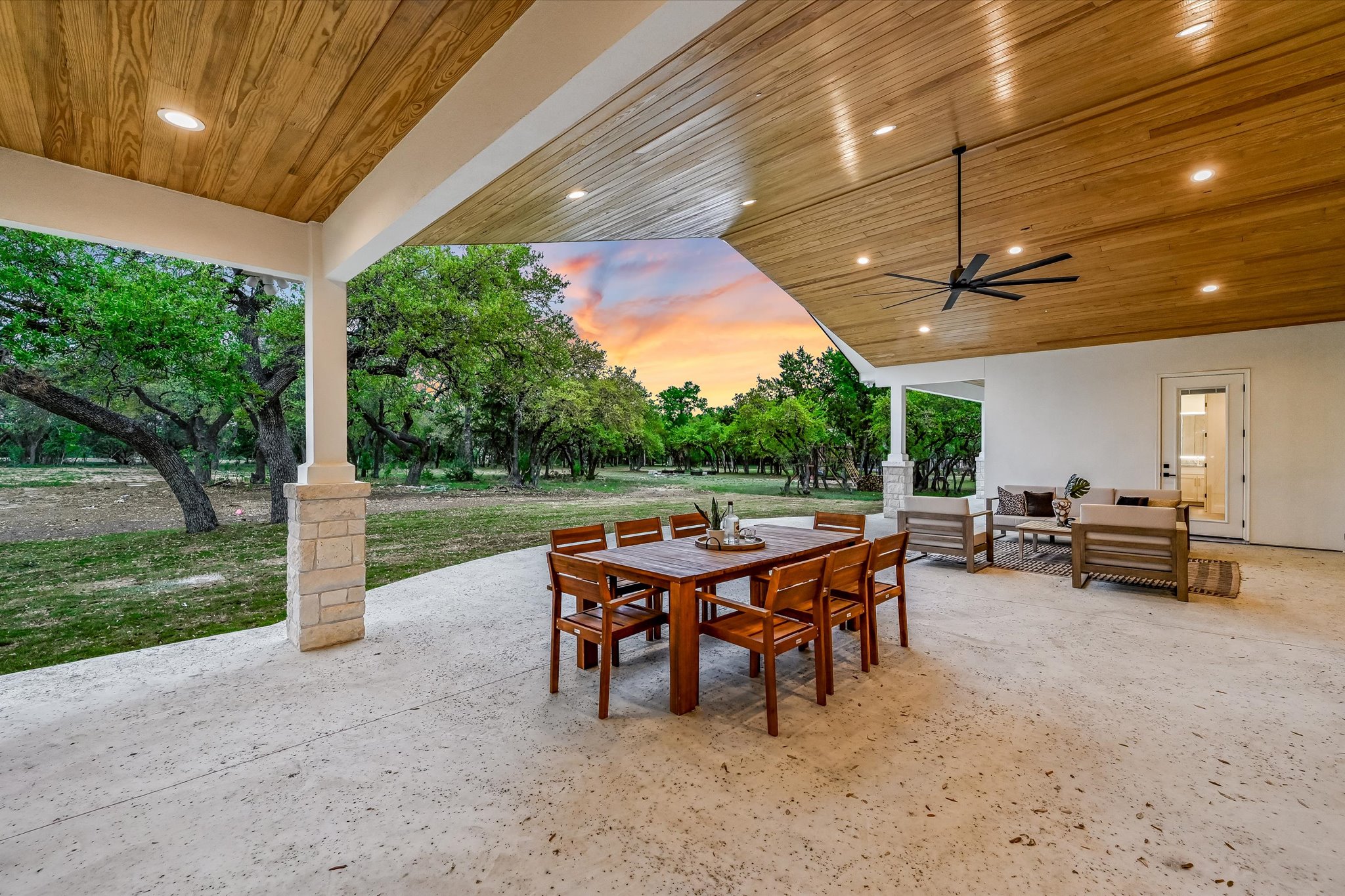 410 Shady Tree Drive Georgetown, TX 78633 - Photo 23 of 40 Patio terrace at dusk featuring an outdoor living / dining area, a patio, and ceiling fan