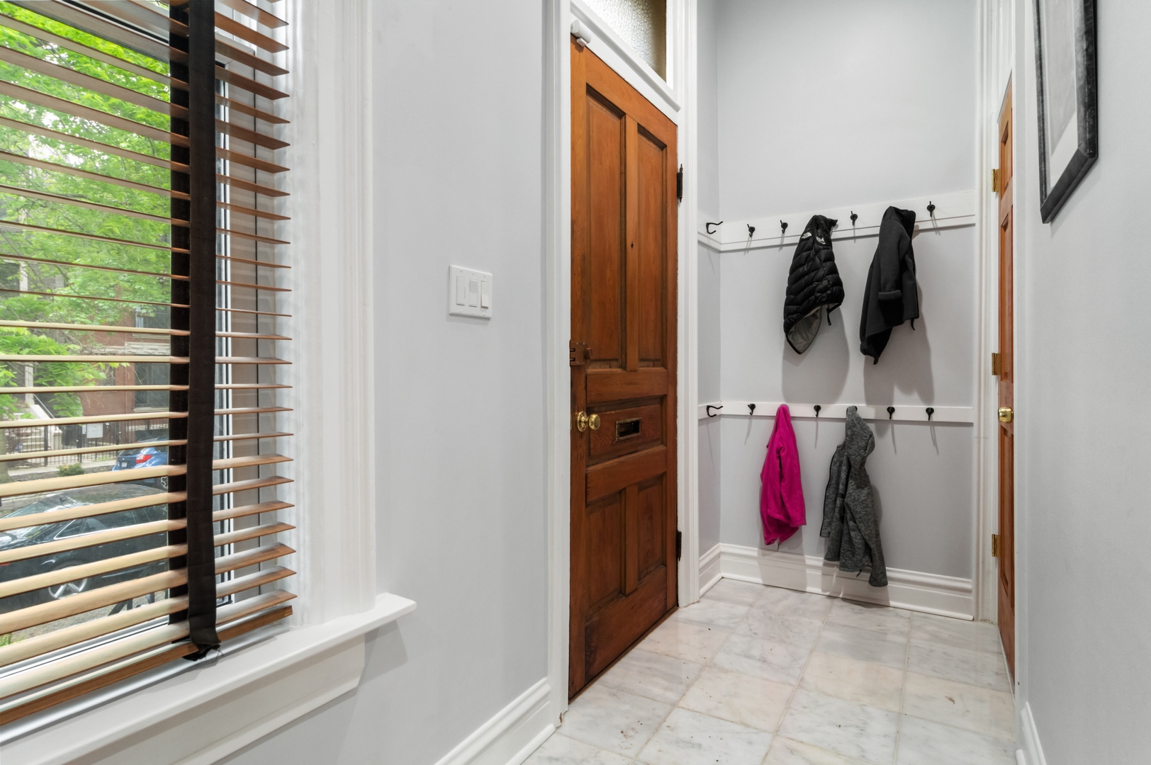 2028 West Rice Street Chicago, IL 60622 - Photo 2 of 35