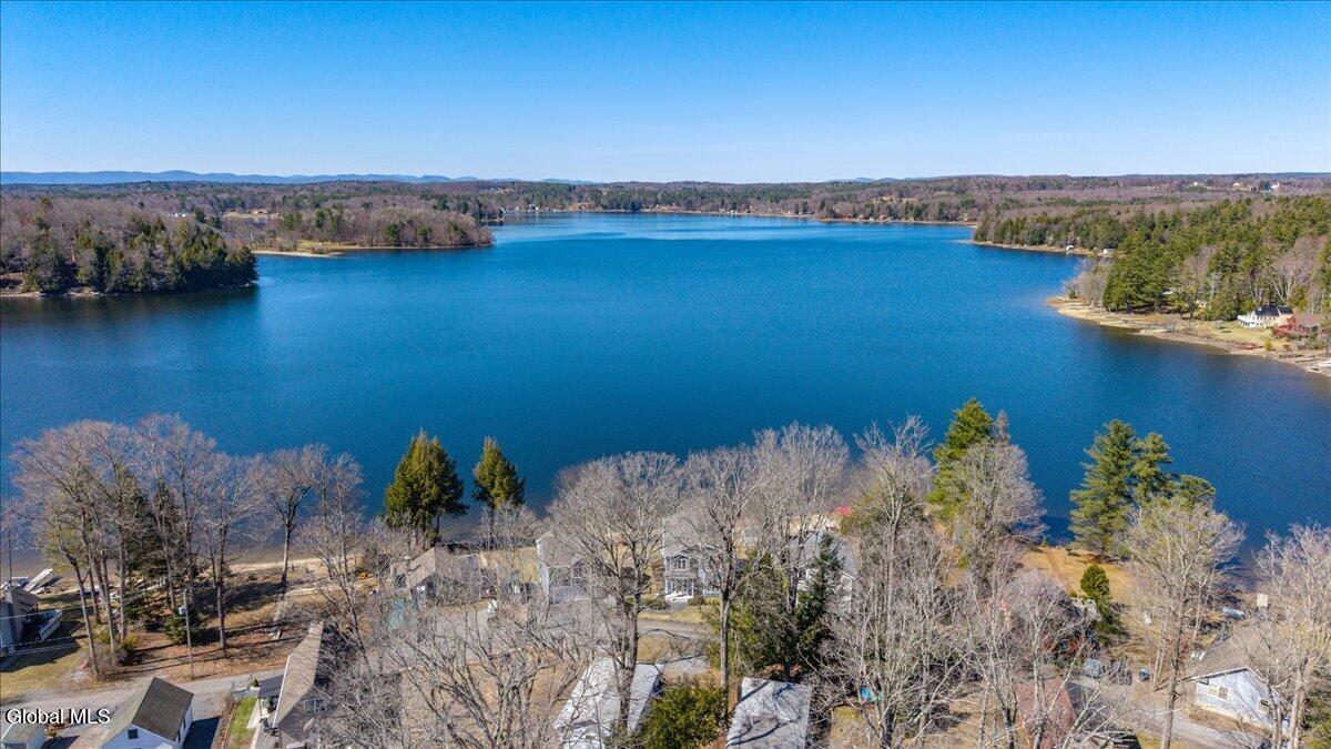 3043 East Shore Road Hagaman, NY 12086 - Photo 4 of 59 16-3043 Southshore Dr E-16