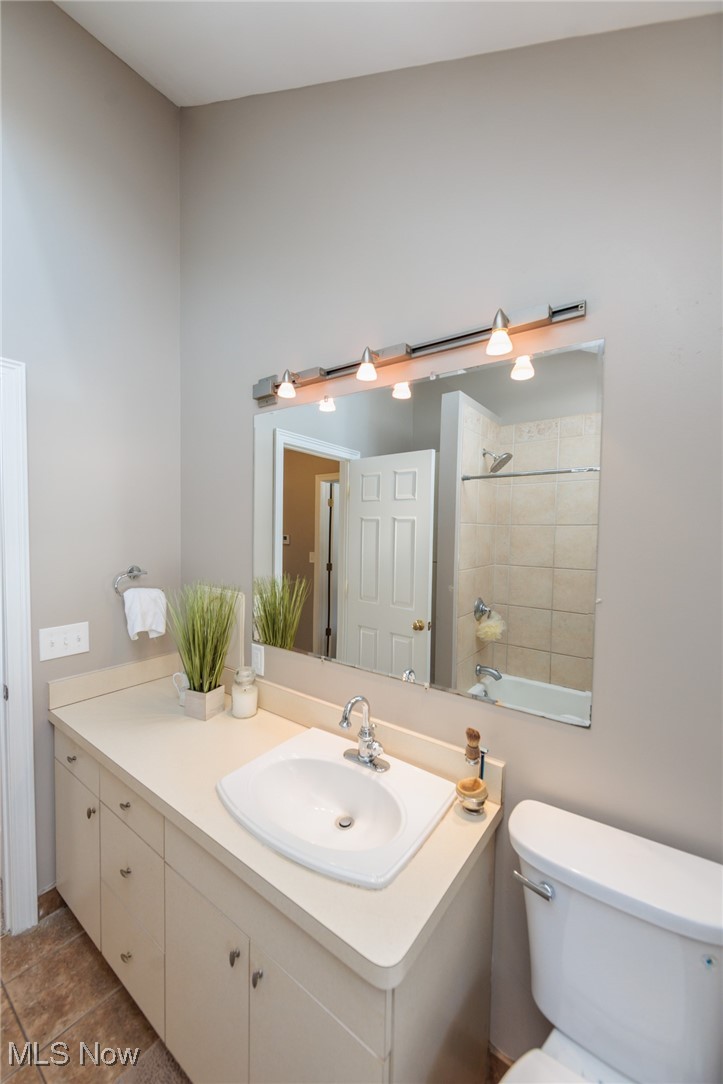7702 West Pleasant Valley Road Parma, OH 44129 - Photo 26 of 50 Gallery Image 26