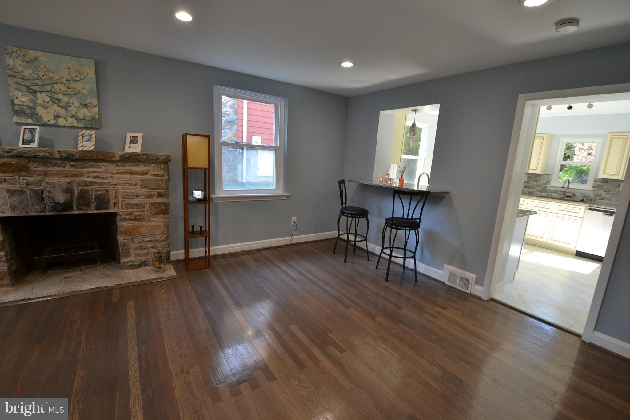 2508 Steele Road Baltimore, MD 21209 - Photo 5 of 25 Dining room
