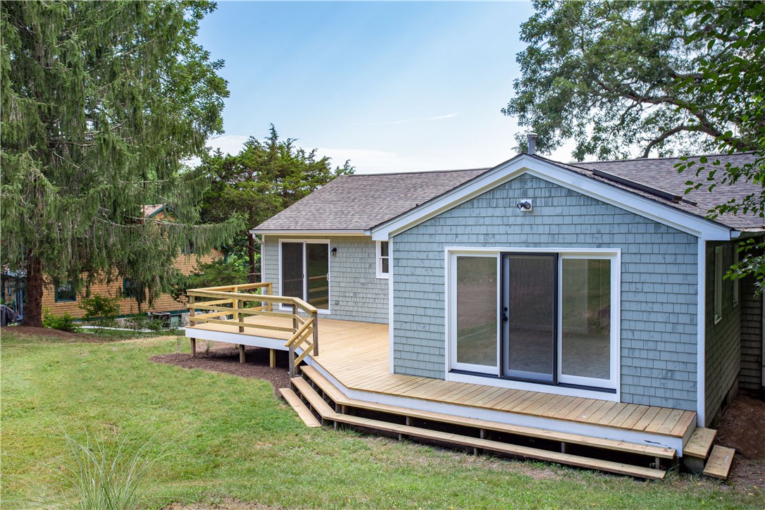 22 Silver Spring Road North Kingstown, RI 02852 - Photo 6 of 33 Gallery Image 6