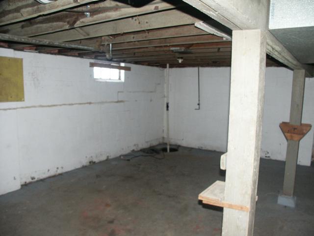 2178 Gerbert Road Columbus, OH 43211 - Photo 6 of 9 Gallery Image 6