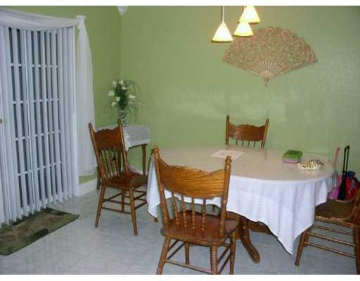 9738 Southwest 2nd Street Boca Raton, FL 33428 - Photo 5 of 16 Dining Room