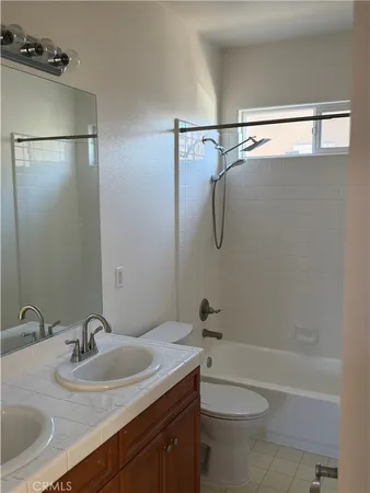 $5,000 | 317 Commons Park Drive, Camarillo, CA 93012