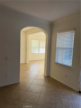 $5,000 | 317 Commons Park Drive, Camarillo, CA 93012