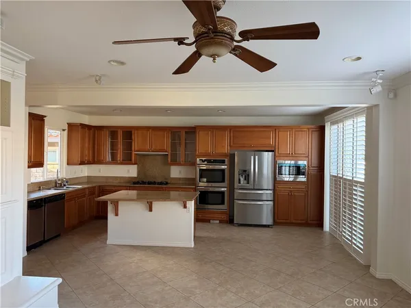 $5,000 | 317 Commons Park Drive, Camarillo, CA 93012