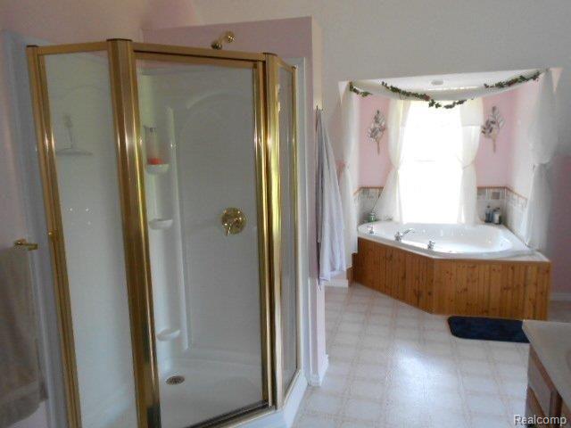 6995 Gardner Line Road Lexington, MI 48450 - Photo 8 of 18 DSCN7948.JPG