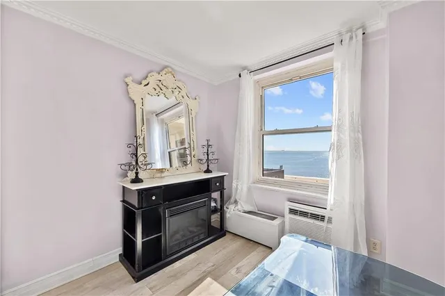 $499,000 | 40 Brighton 1st Road, Unit 10G | Brighton Beach