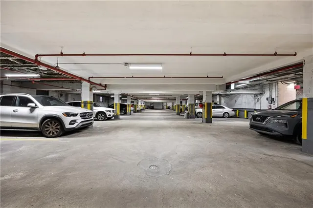 $499,000 | 40 Brighton 1st Road, Unit 10G | Brighton Beach