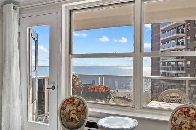 $499,000 | 40 Brighton 1st Road, Unit 10G | Brighton Beach