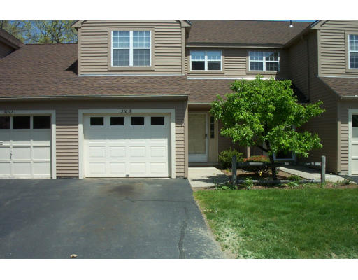 516 B Ridgefield Circle, Unit B Clinton, MA 01510 - Photo 1 of 1 Gallery Image 1