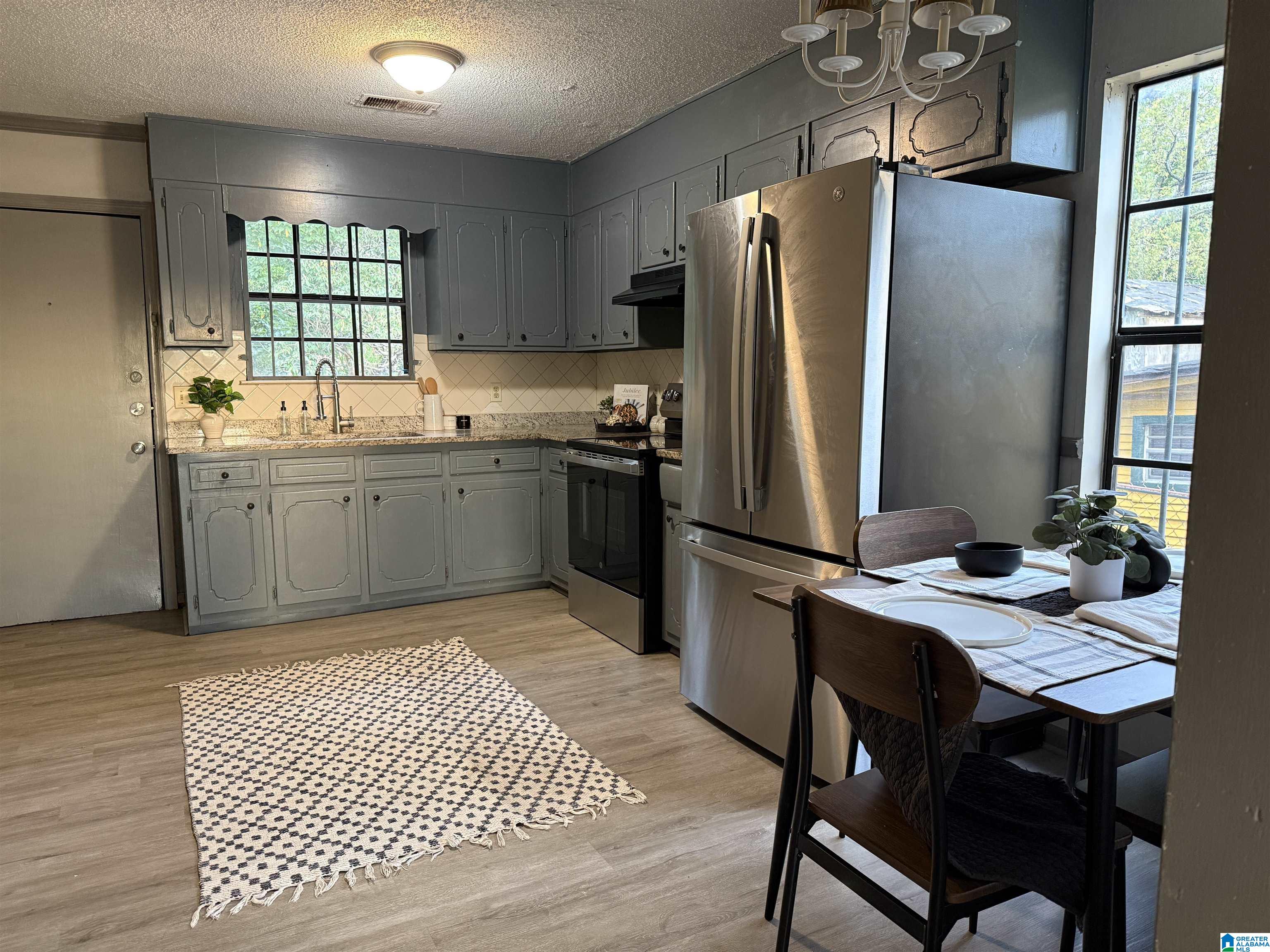 1527 14th Street Birmingham, AL 35211 - Photo 4 of 15