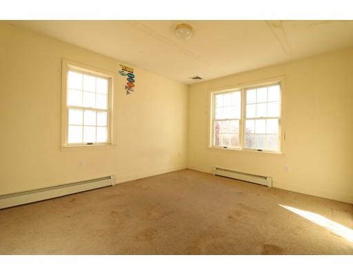 8 Tree Top Way Methuen, MA 01844 - Photo 15 of 21 Gallery Image 15