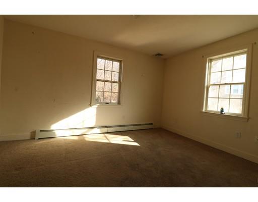 8 Tree Top Way Methuen, MA 01844 - Photo 16 of 21 Gallery Image 16