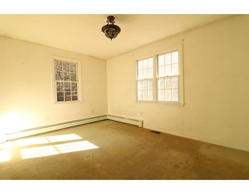 8 Tree Top Way Methuen, MA 01844 - Photo 10 of 21 Gallery Image 10