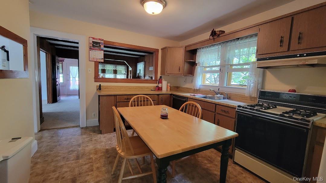 168 Lewis Road Northport, NY 11768 - Photo 14 of 16 Gallery Image 14