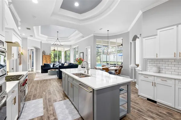 $970,000 | 16109 Ternglade Drive, Lithia, FL 33547