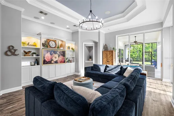 $970,000 | 16109 Ternglade Drive, Lithia, FL 33547