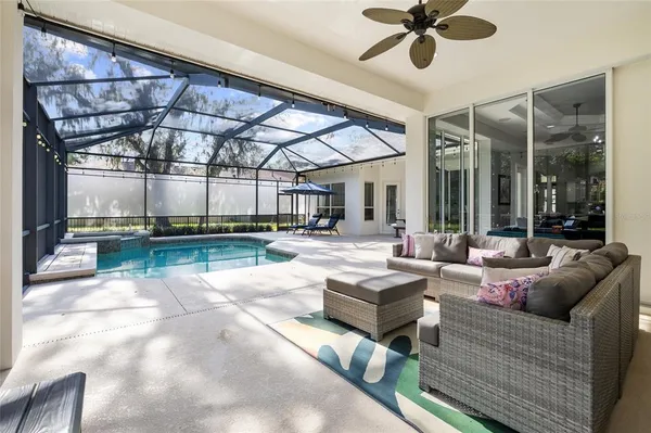 $970,000 | 16109 Ternglade Drive, Lithia, FL 33547