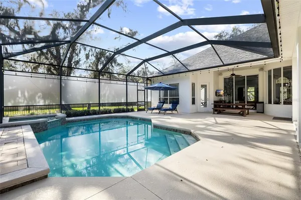 $970,000 | 16109 Ternglade Drive, Lithia, FL 33547