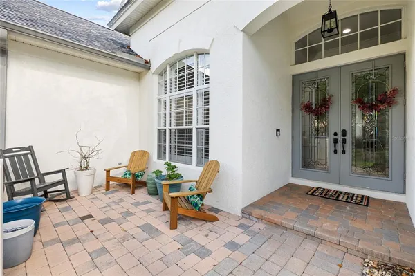 $970,000 | 16109 Ternglade Drive, Lithia, FL 33547