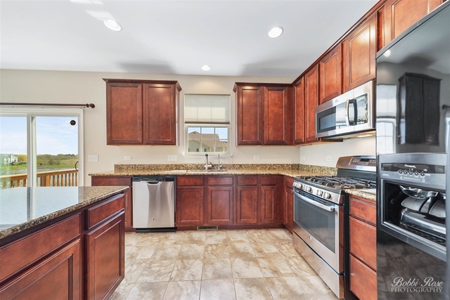 9774 Cummings Street Huntley, IL 60142 - Photo 6 of 26