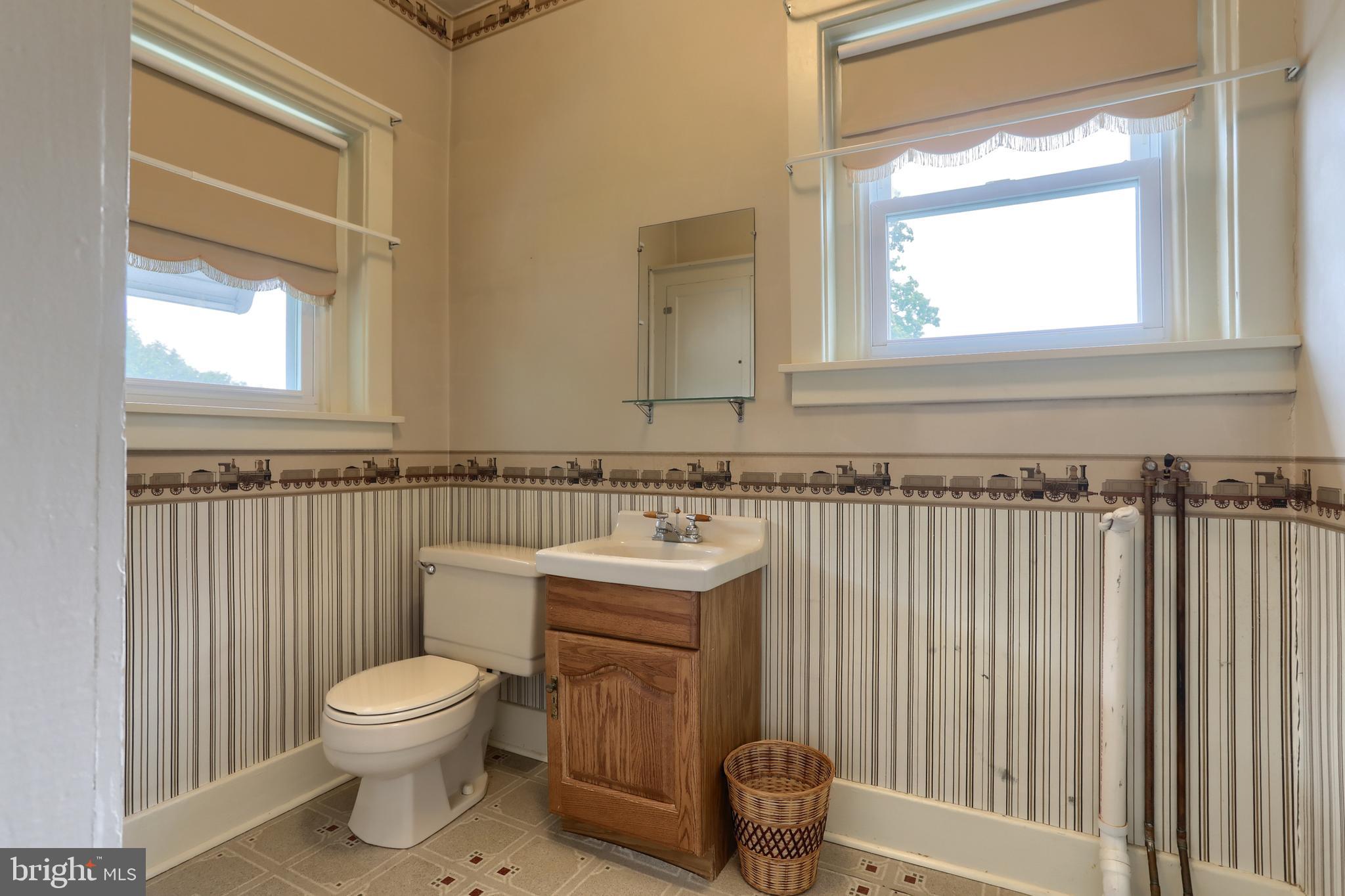 303 South 12th Street Lebanon, PA 17042 - Photo 14 of 32 Powder Room / Laundry