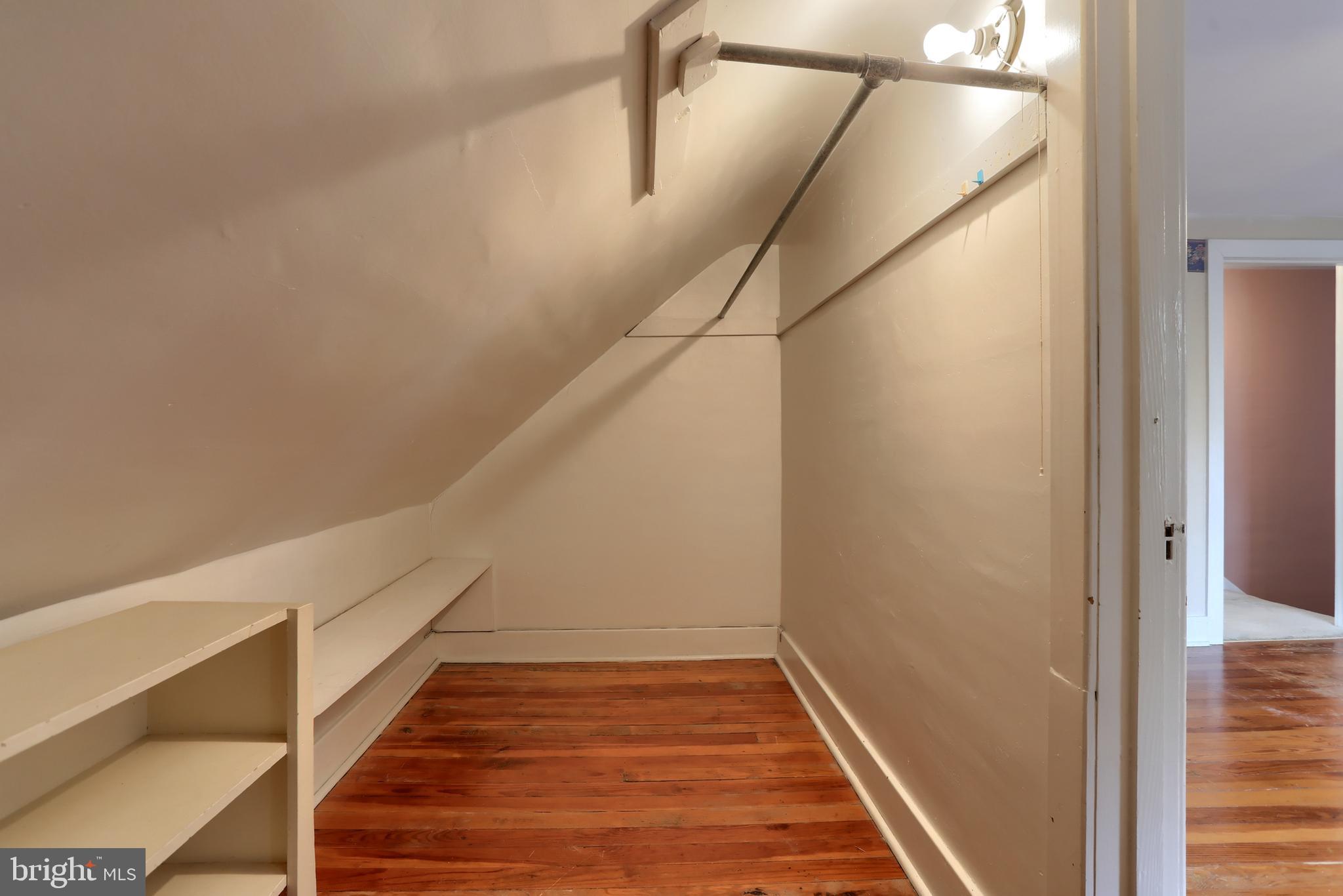 303 South 12th Street Lebanon, PA 17042 - Photo 18 of 32 Walk-In