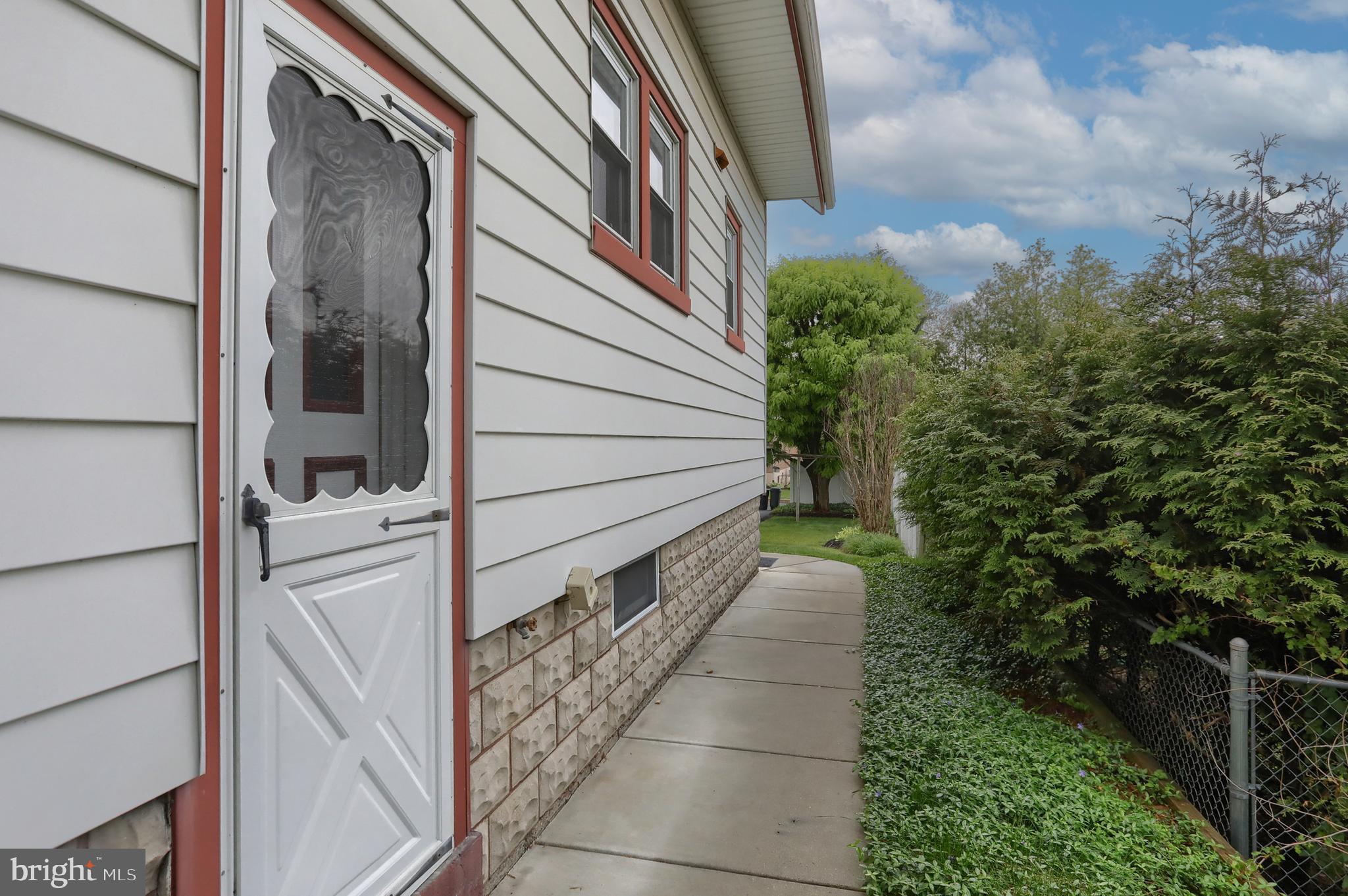 303 South 12th Street Lebanon, PA 17042 - Photo 27 of 32 Side Door