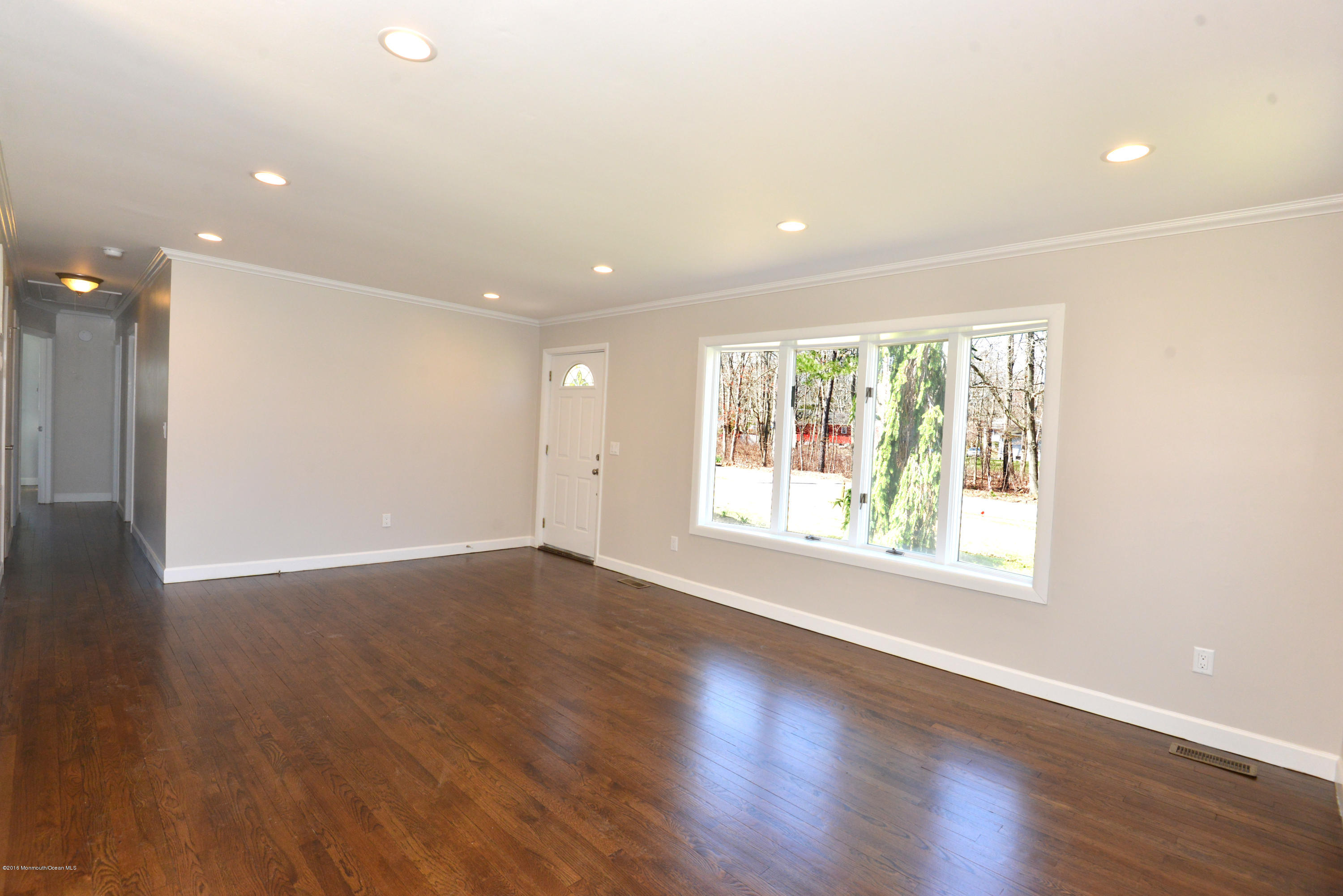 135 Rochelle Avenue Howell, NJ 07731 - Photo 8 of 39 LR